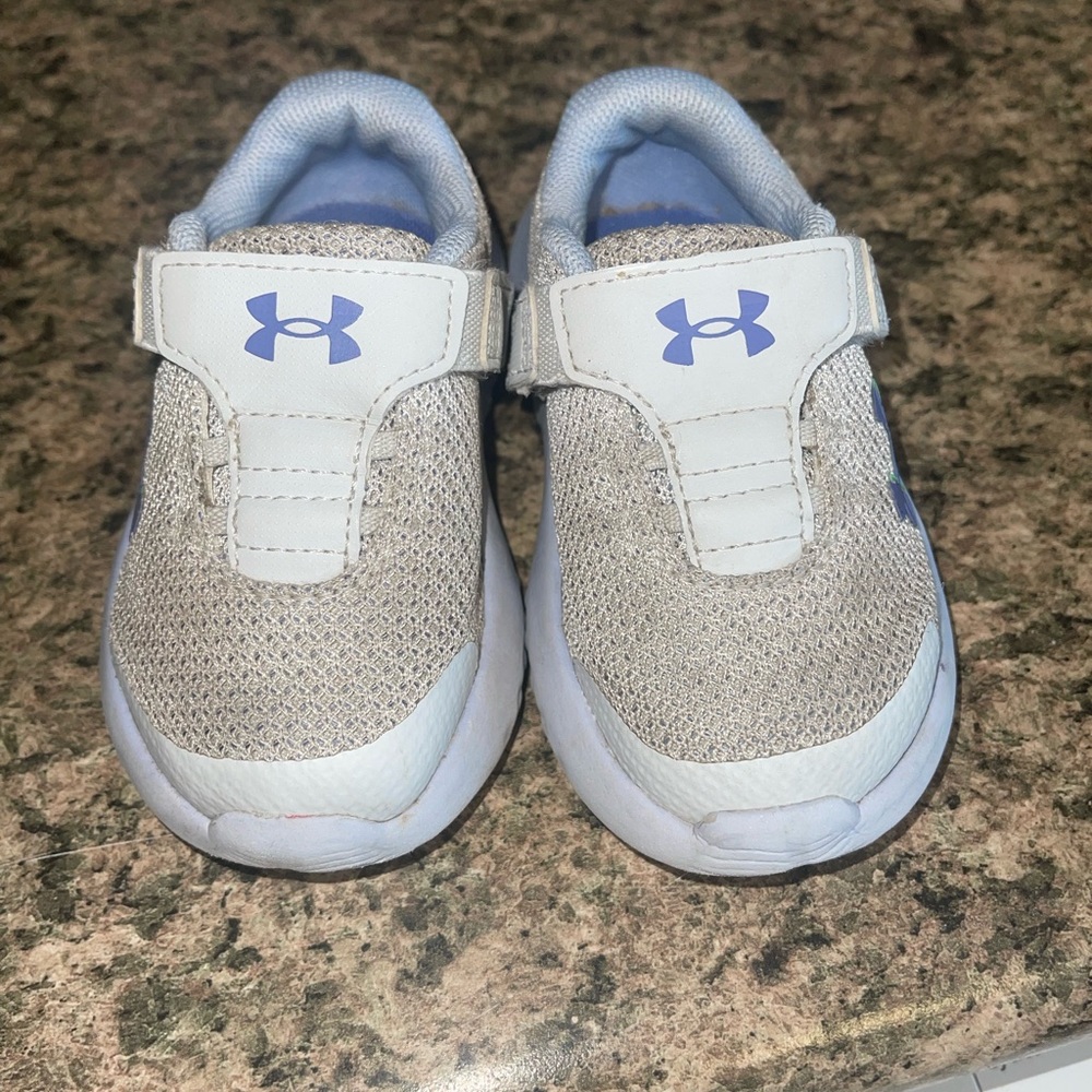 ❌SOLD❌ Under Armour toddler Sneakers